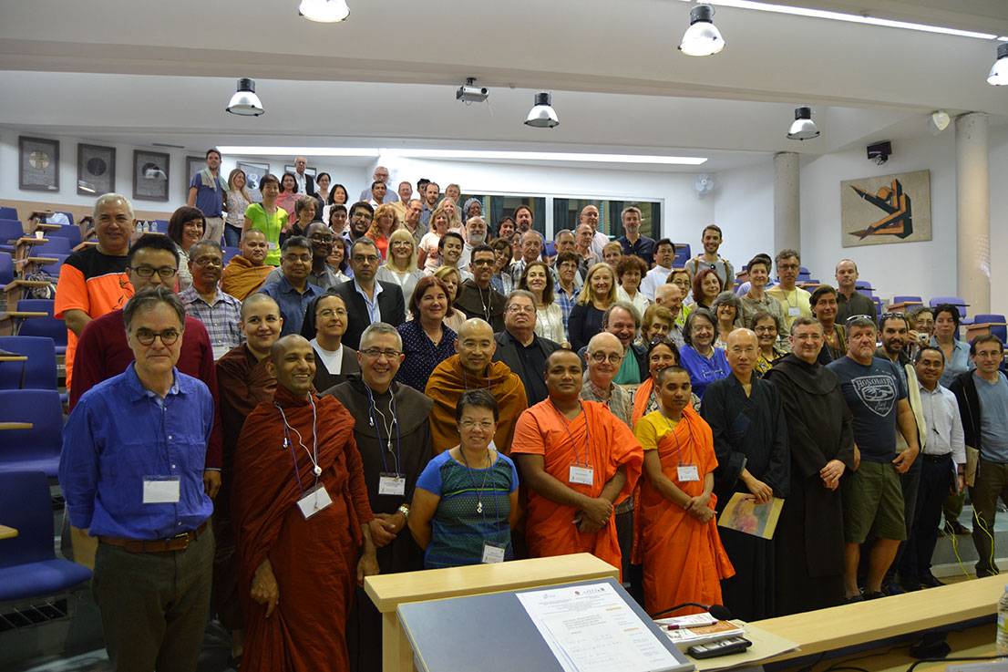 participantes congreso budismo y  mística teresiana